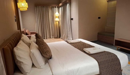 Deluxe Double Room, Balcony, Garden View