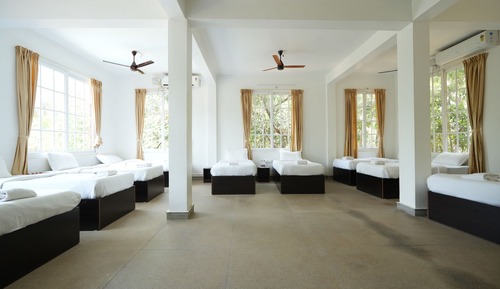 Comfort Shared Dormitory, Partial Lake View
