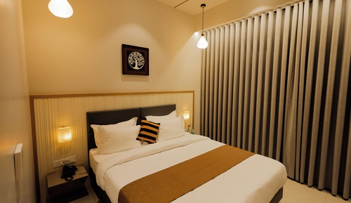 Standard Double Room, City View