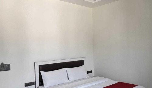 Deluxe Single Room, 1 Double Bed, Housekeeping