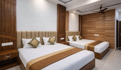 Deluxe Room, City View