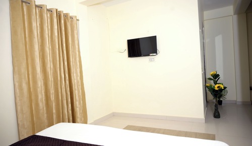 Suite, 1 King Bed