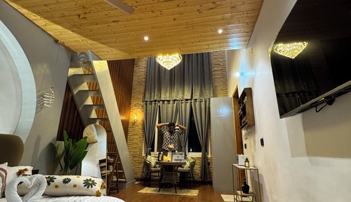 Romantic Room