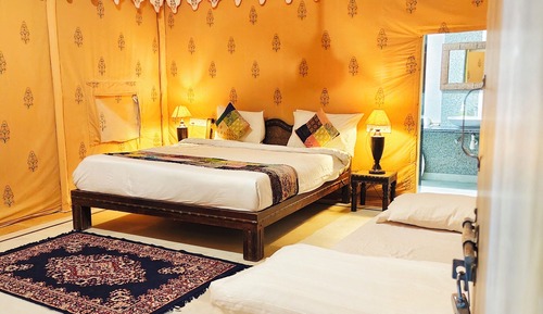 Deluxe Swiss Tent