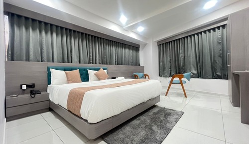 Suite Room