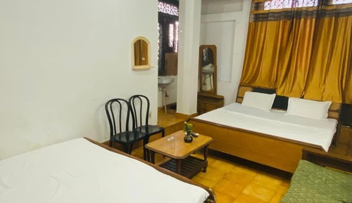 Family Room, Air conditioning