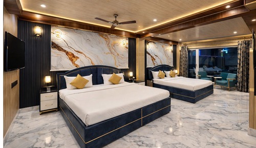 Super Delux 3 Bed
