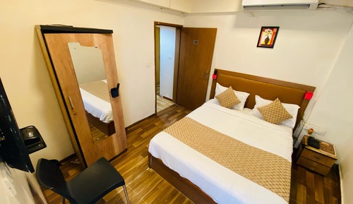 Classic Double Room