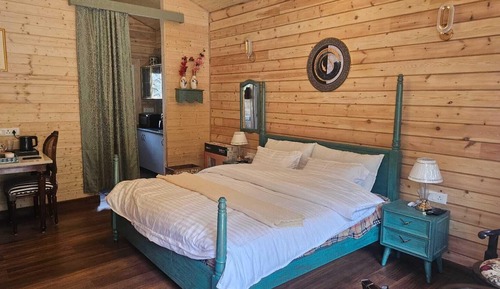 Superior Double Room, Mountain View