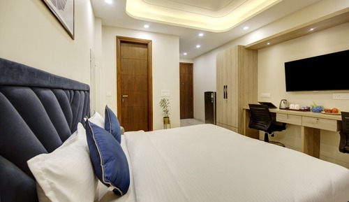 Comfort Studio, Balcony, City View