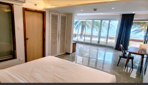 Sea View King Garden Studio Room