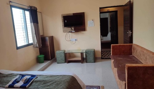 Deluxe Double Room, Balcony, Garden View