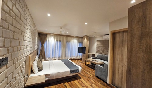 Luxury Double Room, City View