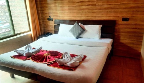 Deluxe Room, 1 Bedroom, Mountain View