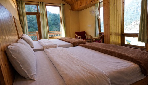 Family Quadruple Room, Hill View