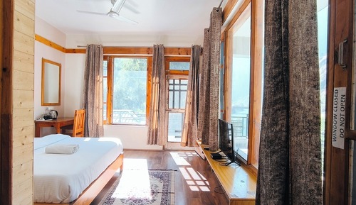 Premium Double Room, Balcony, River View
