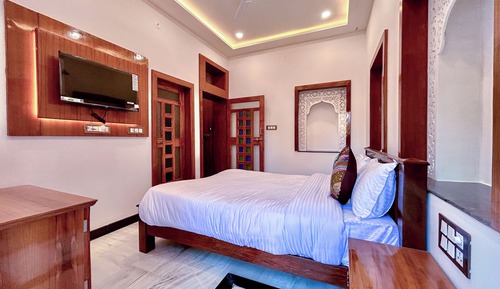 Deluxe king Room