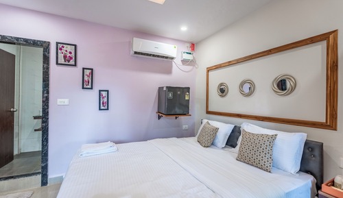 Deluxe Double Room, Pool View