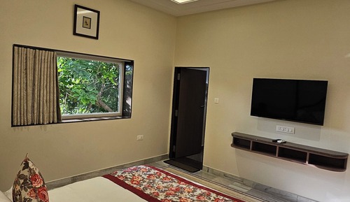Luxury Double Room, 1 King Bed, Non Smoking, Garden View