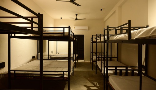 Classic Shared Dormitory, Air conditioning