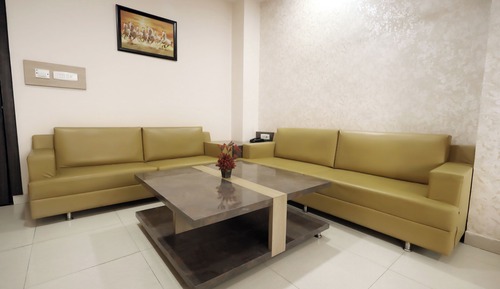 King AC Suite