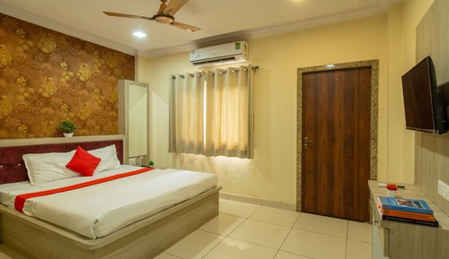 Super Deluxe Room with Balcony