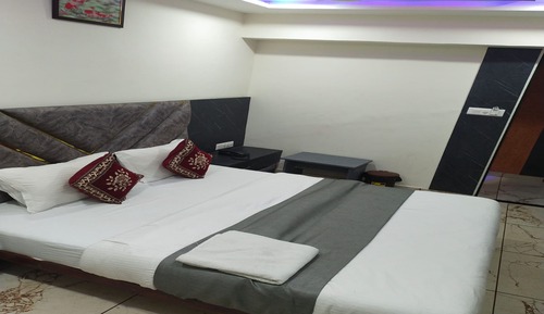 Deluxe Double Room, City View