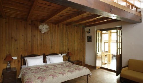 Signature Suite