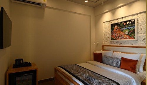 Standard Room, 1 Queen Bed, Non Smoking