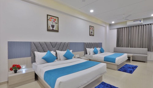 Deluxe Quadruple Room