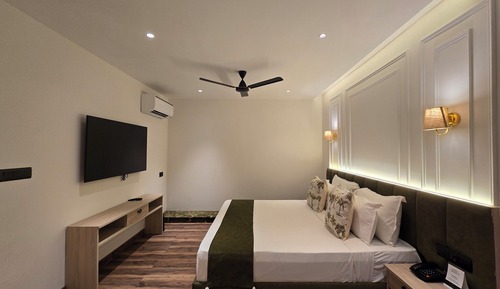 Senior Room