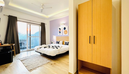 Deluxe Room with Balcony