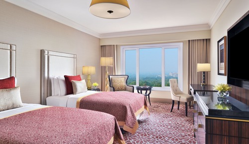 TAJ CLUB EXECUTIVE ROOM TWIN BED