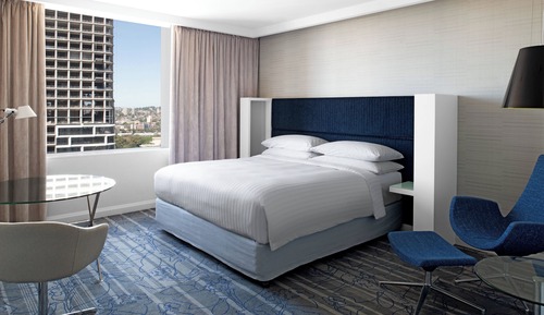 Guest room, 1 King (Cityscape View)