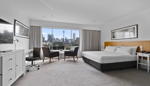 Suite, 1 King Bed, City View