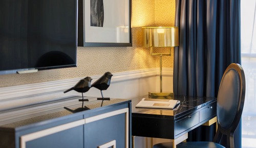 Standard Room, 1 King Bed (Valley View)