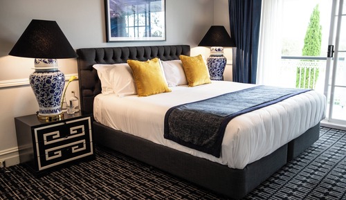 Signature Suite, 1 King Bed