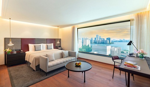 Luxury Bay View Rooms