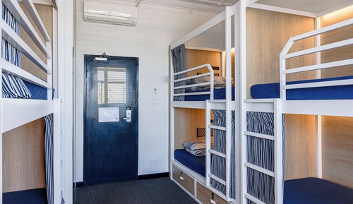6 Bed Dorm