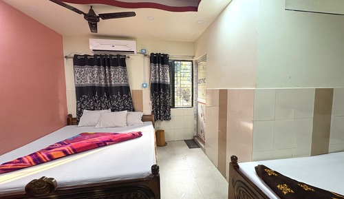 Deluxe Quadruple Room, Air conditioning, City View
