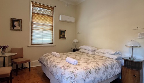 Classic Double Room, 1 Queen Bed, Air conditioning, Garden Area