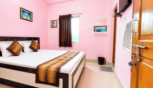 Deluxe Double Room, Multiple Beds, Air conditioning