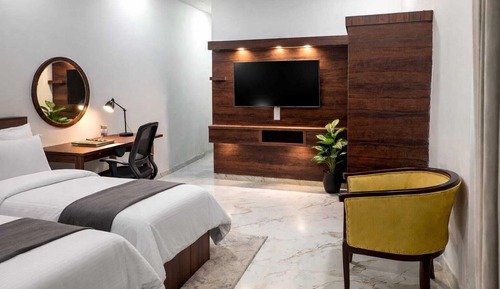 Deluxe Double or Twin Room, City View