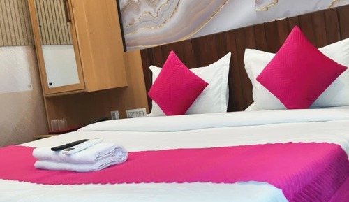 Deluxe Double or Twin Room, Balcony, Garden View