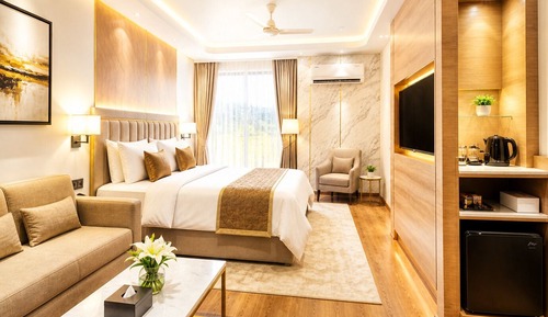 Deluxe Double Room, City View
