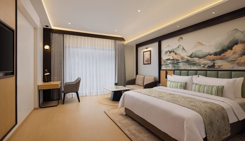 Deluxe Room, 1 Queen Bed
