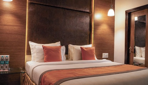 Family Suite, City View