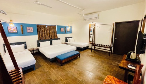 Deluxe Quadruple Room