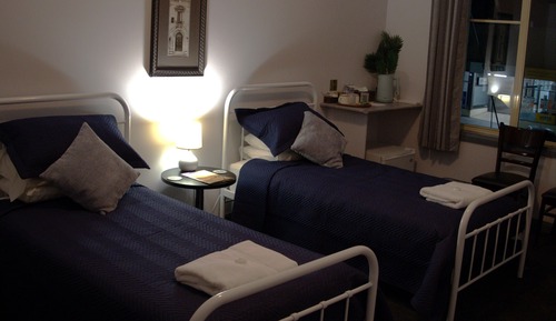 Double or Twin Room, 2 Twin Beds, Non Smoking, Private Bathroom