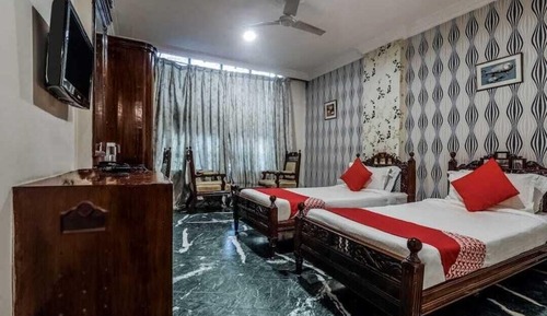 Classic Double Room, City View